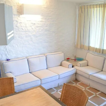 Aparthotel Mirto Cugnana